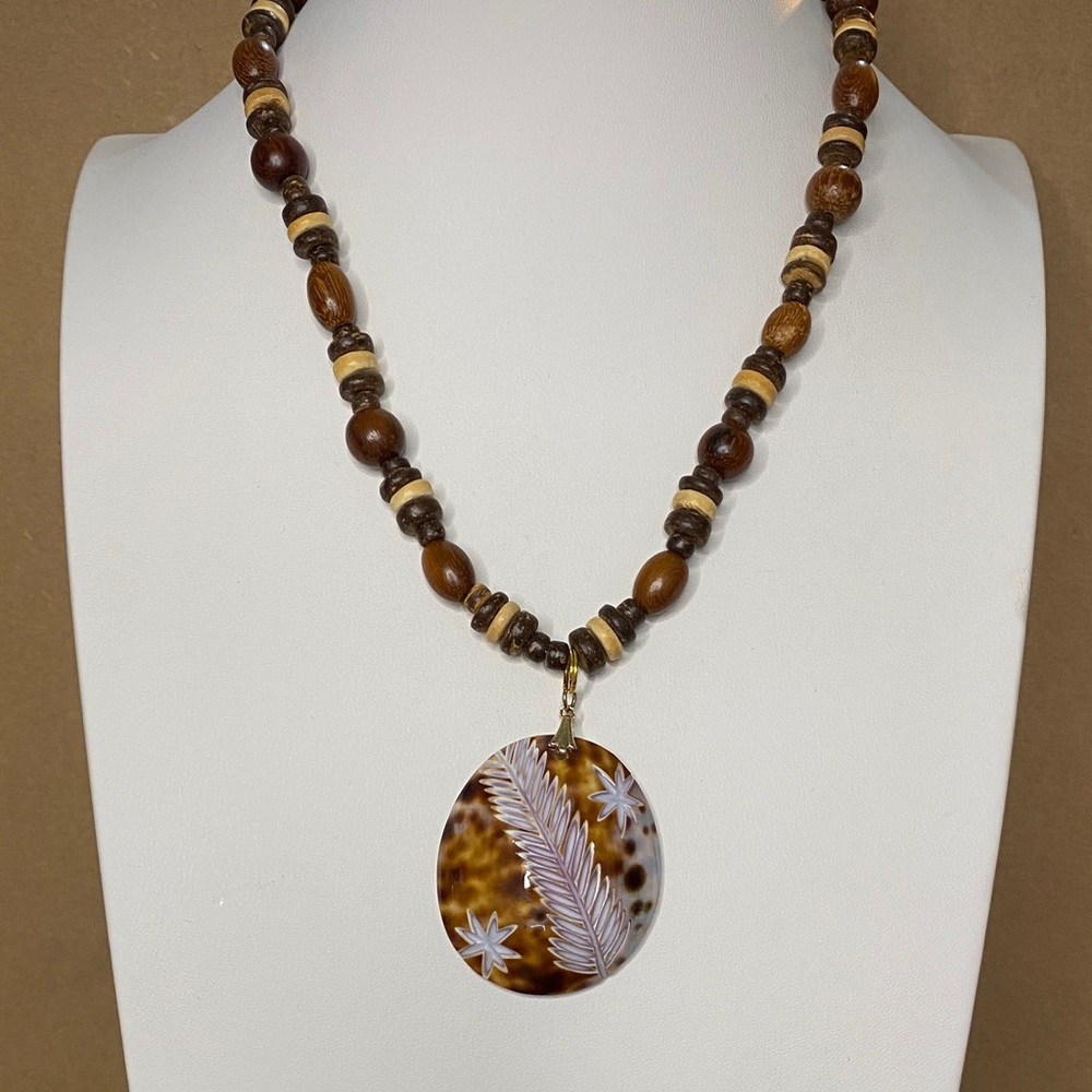 10/$10 Brown Shell Pendant Beaded Necklace - Artisan Style